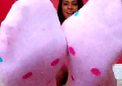 Rub one out to my edible size 8 socks