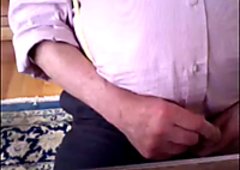 grandpa show body on cam
