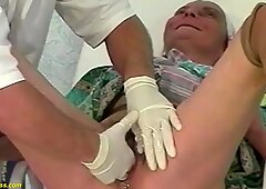 hairy bush 92 years old granny rough fisted anf deep fucked by a doctor