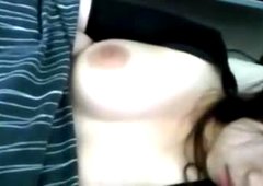 Copine malais avec gros seins fellation