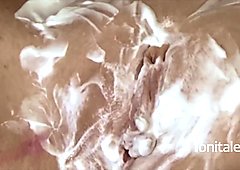 Yonitale. Isabel: Pussy shaving