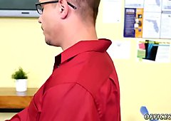 Αγόρι ομοφυλοφιλικό σεξ με νεαρά αγόρια ιστορίες cpr πέος κλινοσκεπάσματα και γυμνή Πινγκ πονγκ