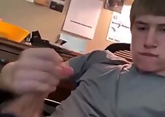 Young Twink Wanking