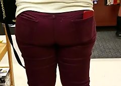 Pawg liquor store 2