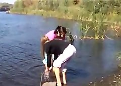 Two 18yo chicks naked by the river