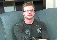 Str8 Bodybuilder DILF with hairy body sucks me off and swallows my cum.