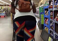 SSBBW Spandex Ass Showing Off